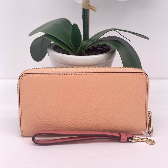 COACH Long Zip Around Wallet With Horse And Carriage - Picture 2 of 14